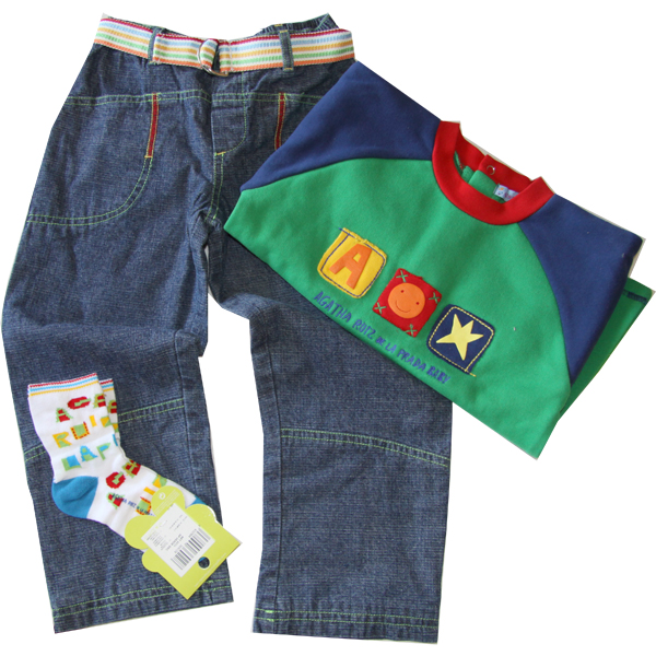 Agatha Ruiz de la Prada jeans, shirt, sokken